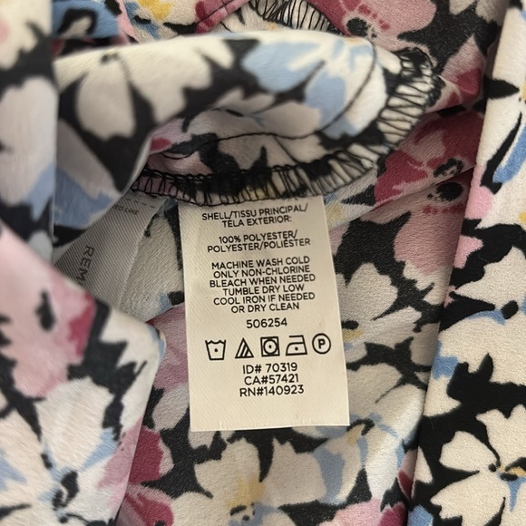 LOFT floral midi wrap skirt. - Picture 7 of 8